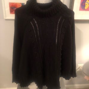H & M Poncho